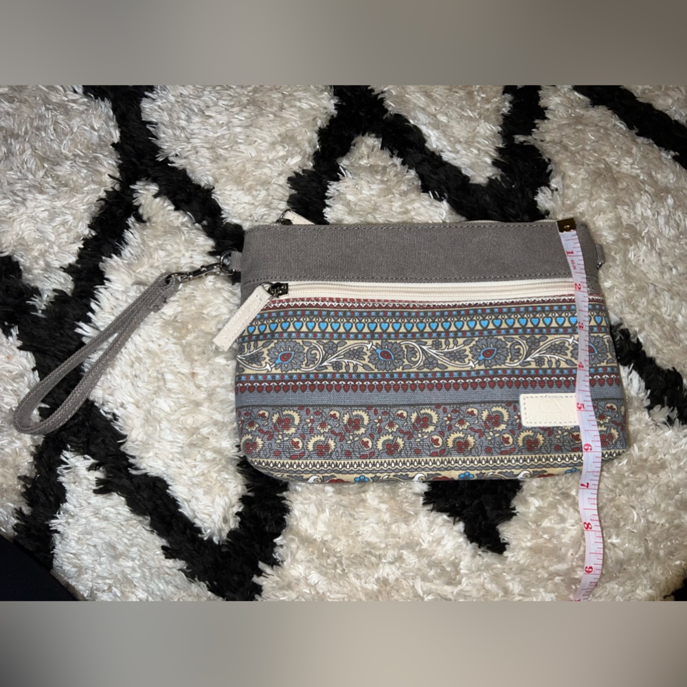 Canvas artisan wristlet